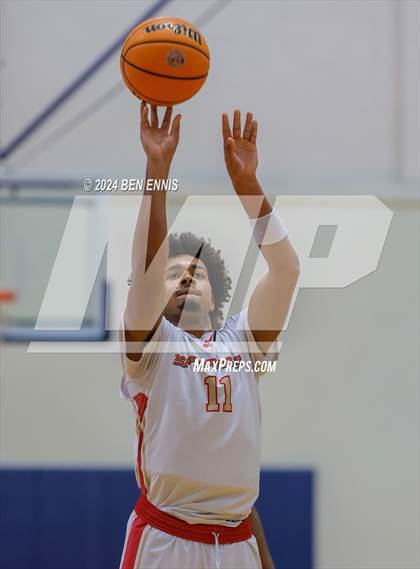 Thumbnail 2 in Greater Atlanta Christian vs. Blythewood (Lemon Street Classic) photogallery.