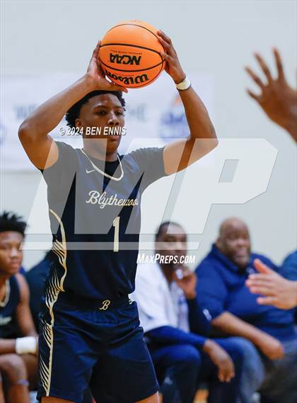 Thumbnail 3 in Greater Atlanta Christian vs. Blythewood (Lemon Street Classic) photogallery.