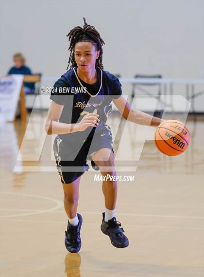 Thumbnail 2 in Greater Atlanta Christian vs. Blythewood (Lemon Street Classic) photogallery.