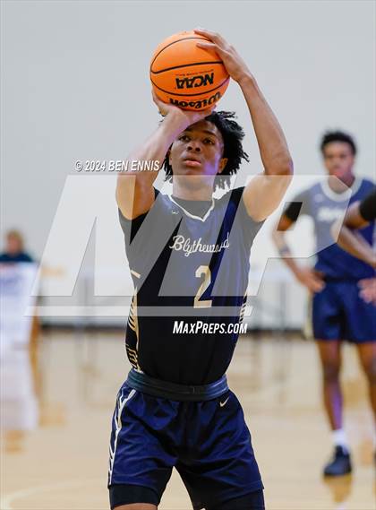 Thumbnail 3 in Greater Atlanta Christian vs. Blythewood (Lemon Street Classic) photogallery.