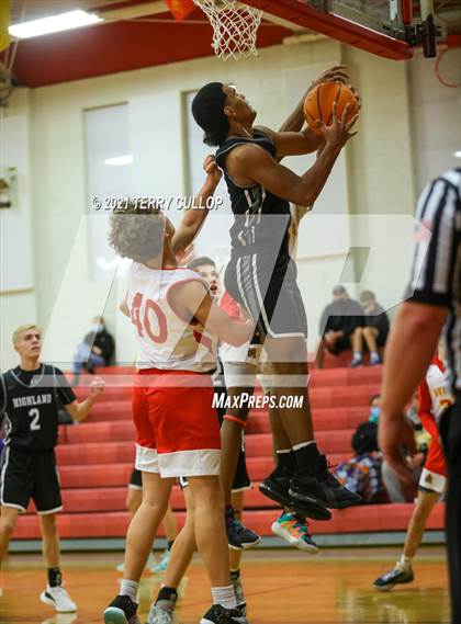 Thumbnail 2 in Highland @ Judge Memorial photogallery.