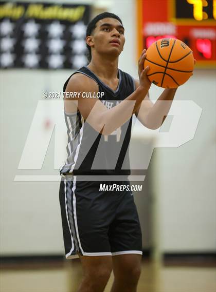 Thumbnail 3 in Highland @ Judge Memorial photogallery.