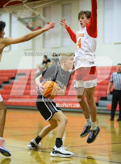 Thumbnail 2 in Highland @ Judge Memorial photogallery.
