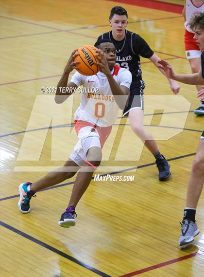 Thumbnail 3 in Highland @ Judge Memorial photogallery.