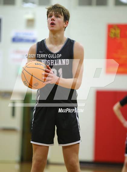 Thumbnail 2 in Highland @ Judge Memorial photogallery.
