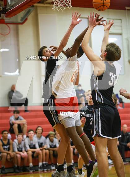 Thumbnail 2 in Highland @ Judge Memorial photogallery.