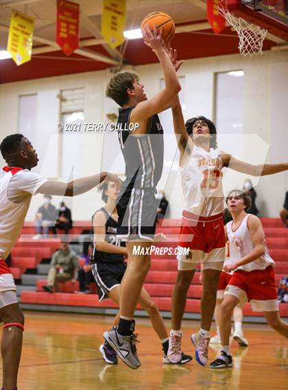 Thumbnail 1 in Highland @ Judge Memorial photogallery.