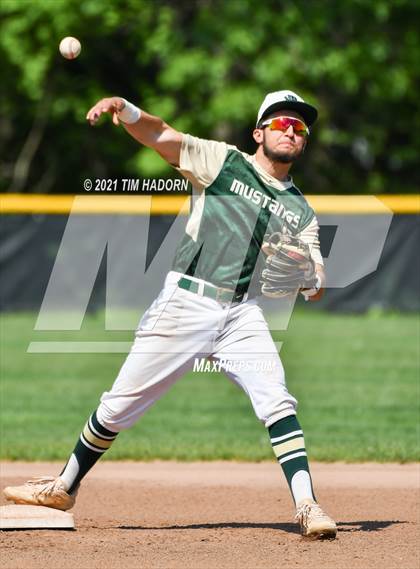 Thumbnail 2 in Raritan @ Brick Memorial photogallery.