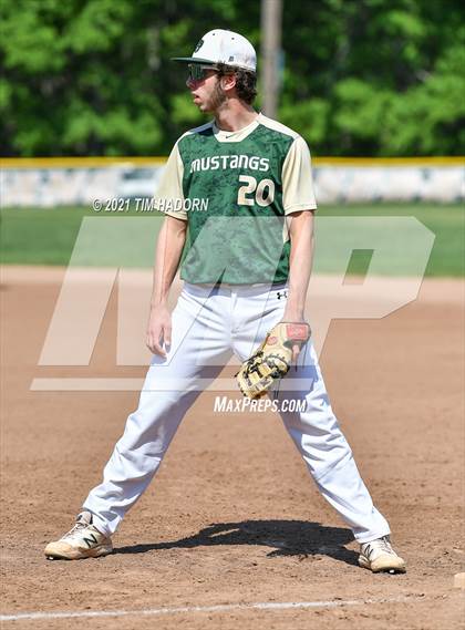 Thumbnail 2 in Raritan @ Brick Memorial photogallery.
