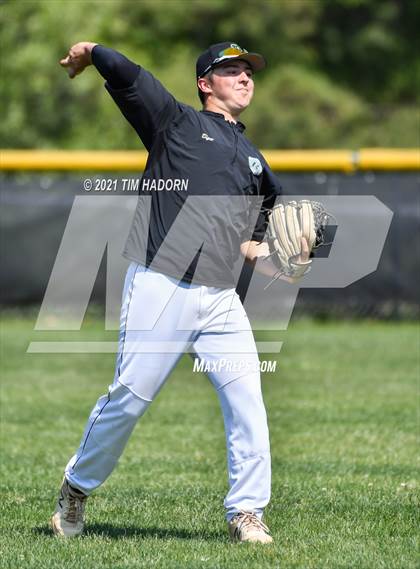 Thumbnail 3 in Raritan @ Brick Memorial photogallery.