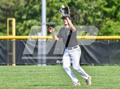 Thumbnail 2 in Raritan @ Brick Memorial photogallery.