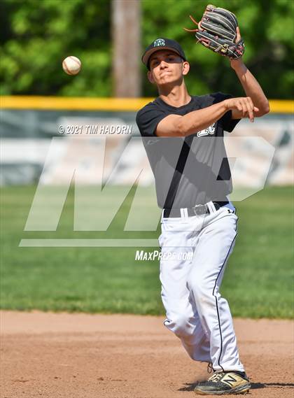 Thumbnail 3 in Raritan @ Brick Memorial photogallery.