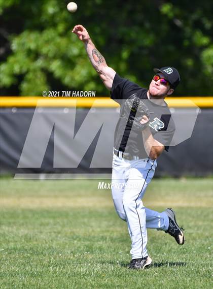Thumbnail 2 in Raritan @ Brick Memorial photogallery.
