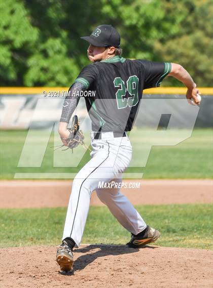 Thumbnail 2 in Raritan @ Brick Memorial photogallery.