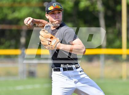 Thumbnail 2 in Raritan @ Brick Memorial photogallery.