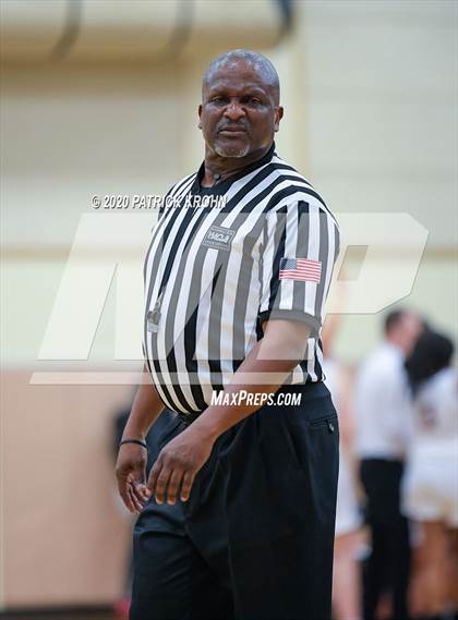 Thumbnail 3 in Issaquah vs. Newport - Bellevue photogallery.