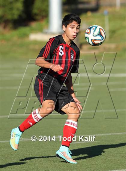 Thumbnail 3 in E.O. Smith @ Wethersfield (CCC 1st Round) photogallery.