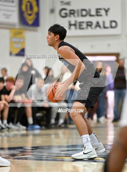 Thumbnail 2 in Folsom vs. Salesian College Preparatory (Gridley Invitational) photogallery.
