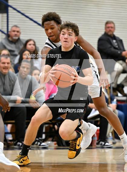 Thumbnail 3 in Folsom vs. Salesian College Preparatory (Gridley Invitational) photogallery.