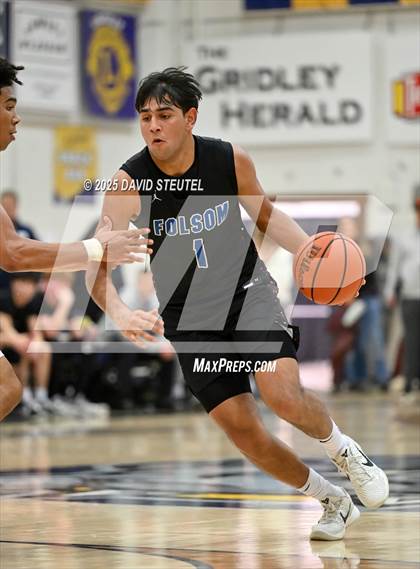 Thumbnail 2 in Folsom vs. Salesian College Preparatory (Gridley Invitational) photogallery.