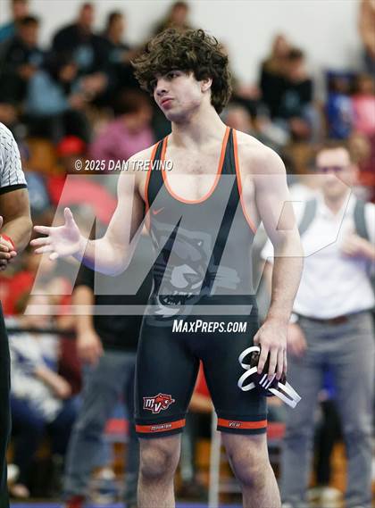 Thumbnail 2 in VHSL Wrestling State Championships (Class 6 Semifinals) photogallery.