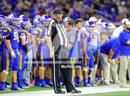 Thumbnail 1 in Pottsboro vs. Brock (UIL 3A Division 1 Semifinal) photogallery.