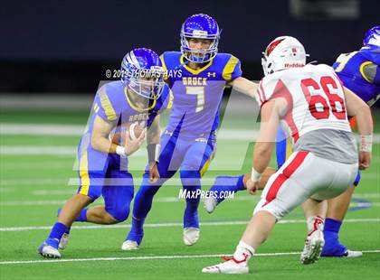 Thumbnail 1 in Pottsboro vs. Brock (UIL 3A Division 1 Semifinal) photogallery.