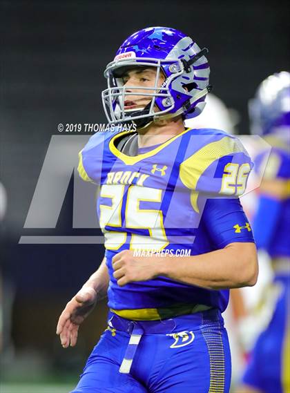 Thumbnail 2 in Pottsboro vs. Brock (UIL 3A Division 1 Semifinal) photogallery.