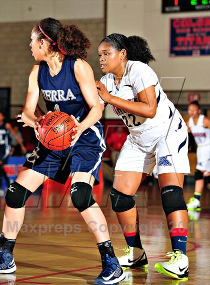 Thumbnail 1 in Horizon vs. Sierra Canyon (CIF SoCal Regional D5 Final) photogallery.