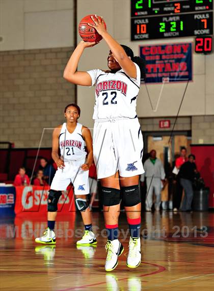 Thumbnail 1 in Horizon vs. Sierra Canyon (CIF SoCal Regional D5 Final) photogallery.