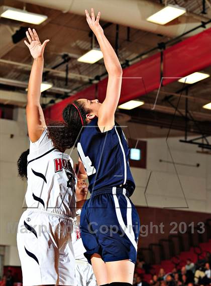 Thumbnail 1 in Horizon vs. Sierra Canyon (CIF SoCal Regional D5 Final) photogallery.