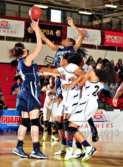 Thumbnail 1 in Horizon vs. Sierra Canyon (CIF SoCal Regional D5 Final) photogallery.