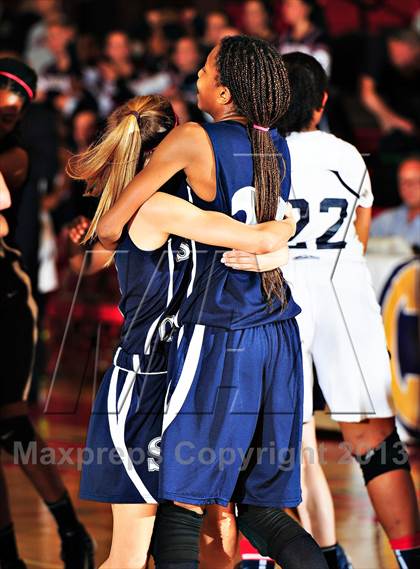 Thumbnail 1 in Horizon vs. Sierra Canyon (CIF SoCal Regional D5 Final) photogallery.