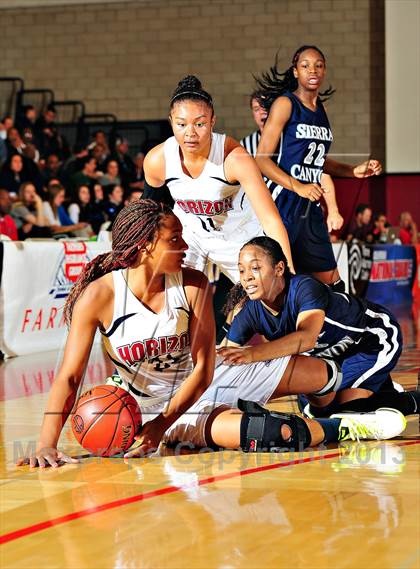 Thumbnail 1 in Horizon vs. Sierra Canyon (CIF SoCal Regional D5 Final) photogallery.