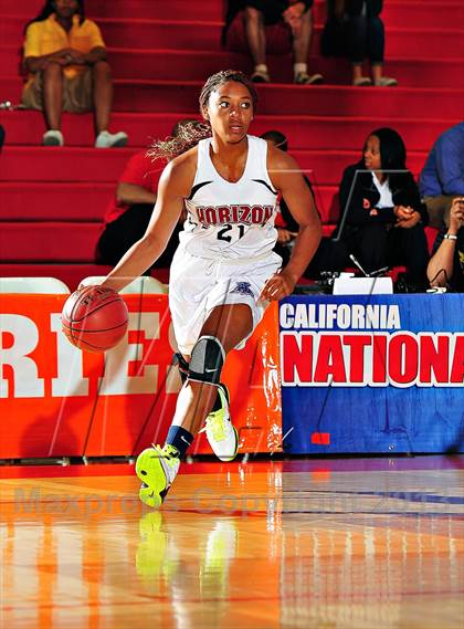 Thumbnail 1 in Horizon vs. Sierra Canyon (CIF SoCal Regional D5 Final) photogallery.