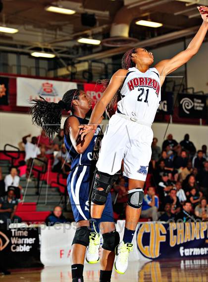 Thumbnail 1 in Horizon vs. Sierra Canyon (CIF SoCal Regional D5 Final) photogallery.