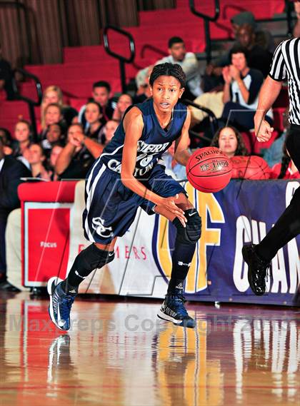 Thumbnail 1 in Horizon vs. Sierra Canyon (CIF SoCal Regional D5 Final) photogallery.