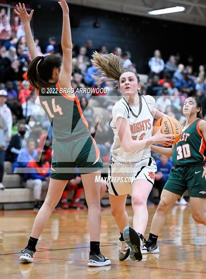 Thumbnail 3 in East Lincoln @ North Davidson (NCHSAA 3A Third Round Playoff) photogallery.