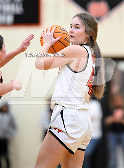 Thumbnail 3 in East Lincoln @ North Davidson (NCHSAA 3A Third Round Playoff) photogallery.