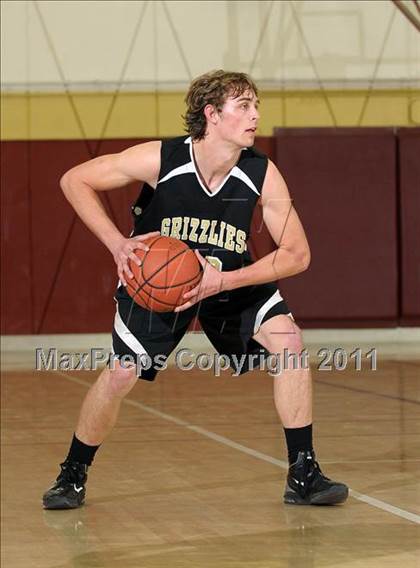 Thumbnail 2 in Golden Sierra @ Encina Prep photogallery.