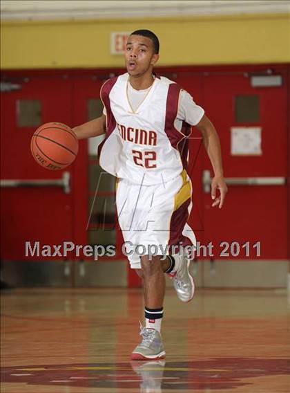 Thumbnail 1 in Golden Sierra @ Encina Prep photogallery.