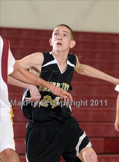 Thumbnail 2 in Golden Sierra @ Encina Prep photogallery.