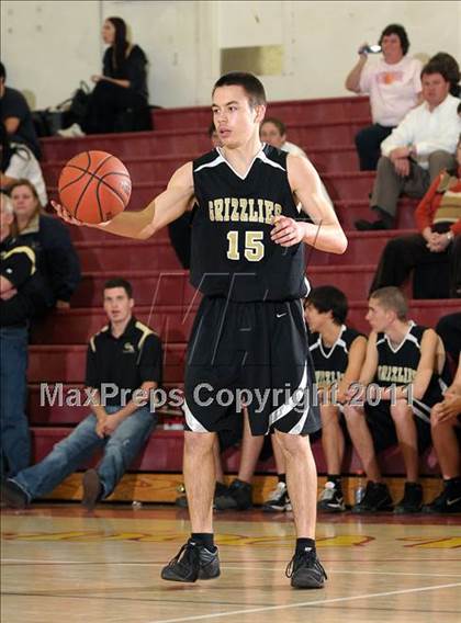 Thumbnail 3 in Golden Sierra @ Encina Prep photogallery.