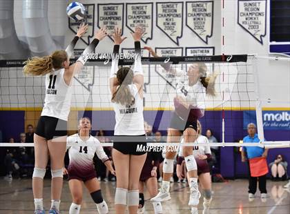 Thumbnail 1 in Saint Francis vs. Assumption (Durango Fall Classic) photogallery.