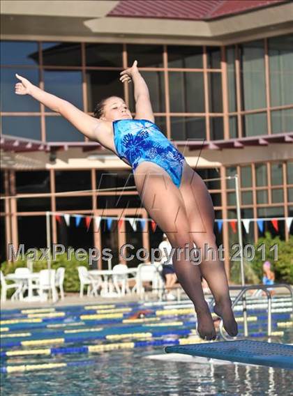 Thumbnail 2 in Deer Valley vs. Boulder Creek (Co-ed Diving) photogallery.