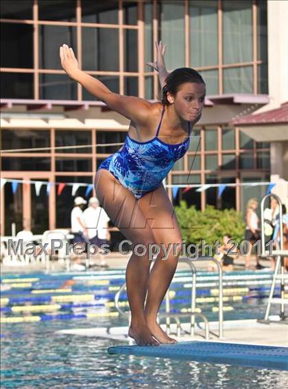 Thumbnail 2 in Deer Valley vs. Boulder Creek (Co-ed Diving) photogallery.