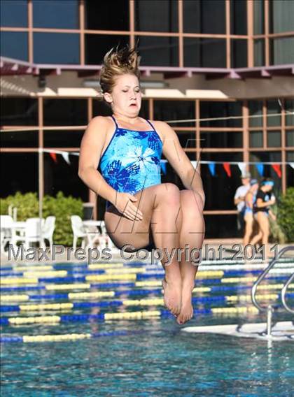 Thumbnail 2 in Deer Valley vs. Boulder Creek (Co-ed Diving) photogallery.