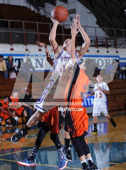 Thumbnail 1 in South Pasadena vs Mountain View photogallery.