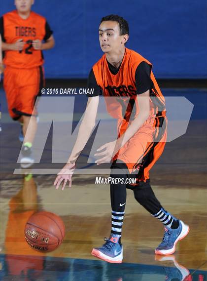 Thumbnail 2 in South Pasadena vs Mountain View photogallery.