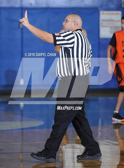 Thumbnail 1 in South Pasadena vs Mountain View photogallery.